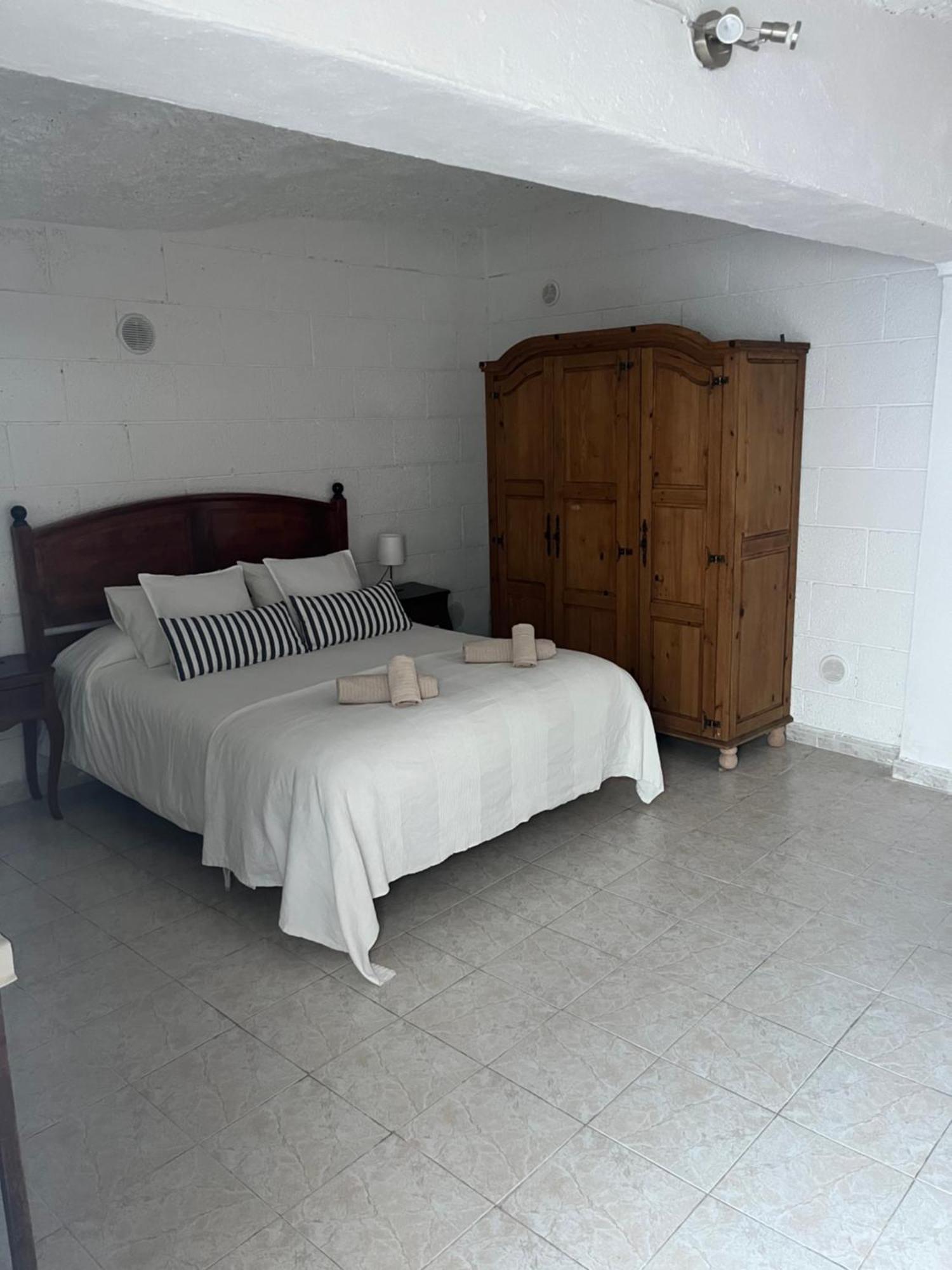Whispering Tides Villa Candelaria Esterno foto